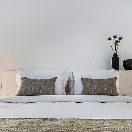 Villa Paradeisos Karterados Dış mekan fotoğraf